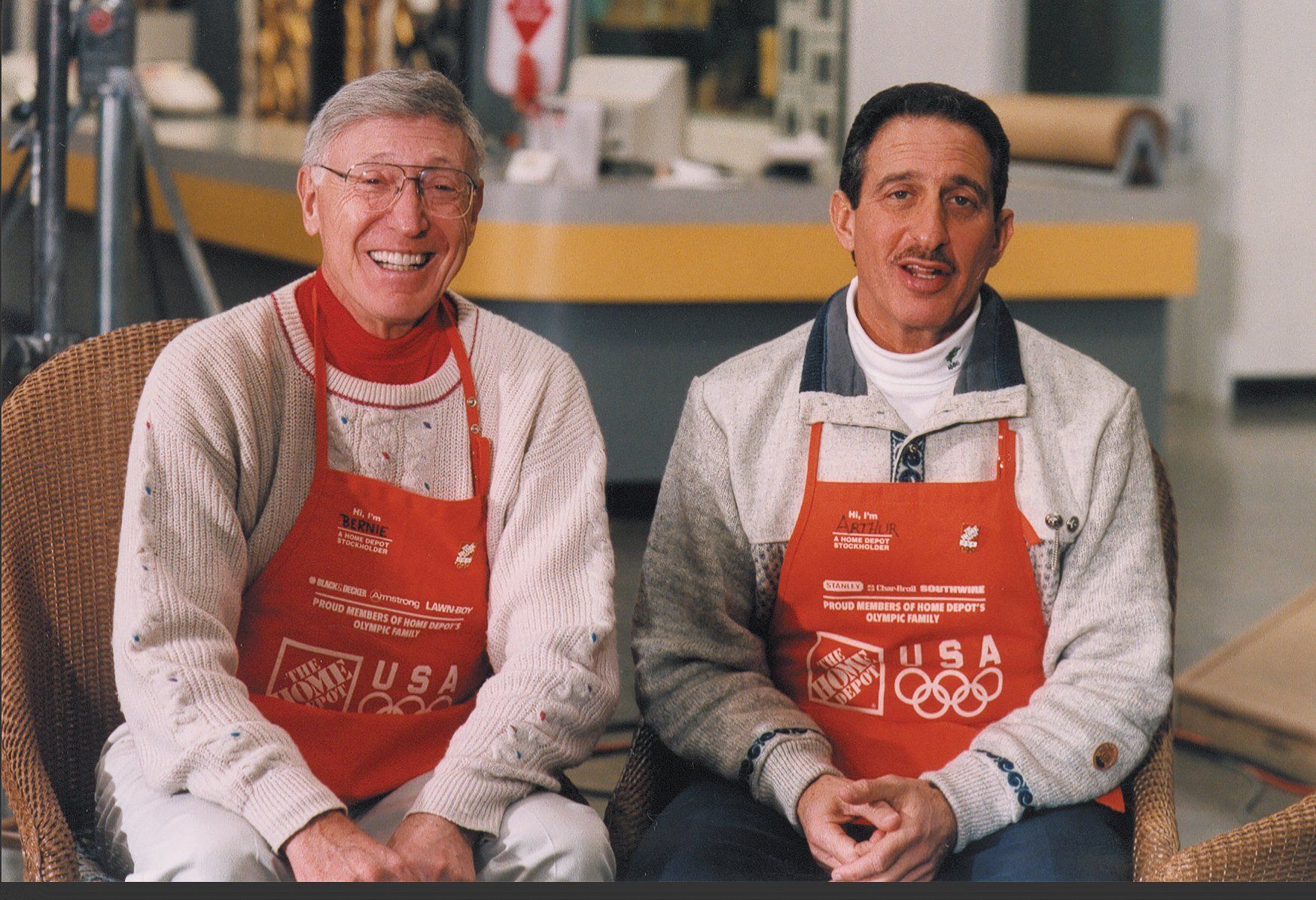 Bernard Marcus and his co-founder and longtime friend, Arthur Flank (Image via X/@@BlankFoundation)