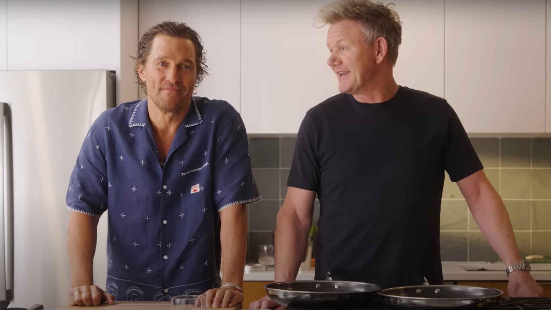 Matthew McConaughey teams up with Gordon Ramsay to perfect the art of cooking steak (Image Source - YouTube/ Gordon Ramsay)