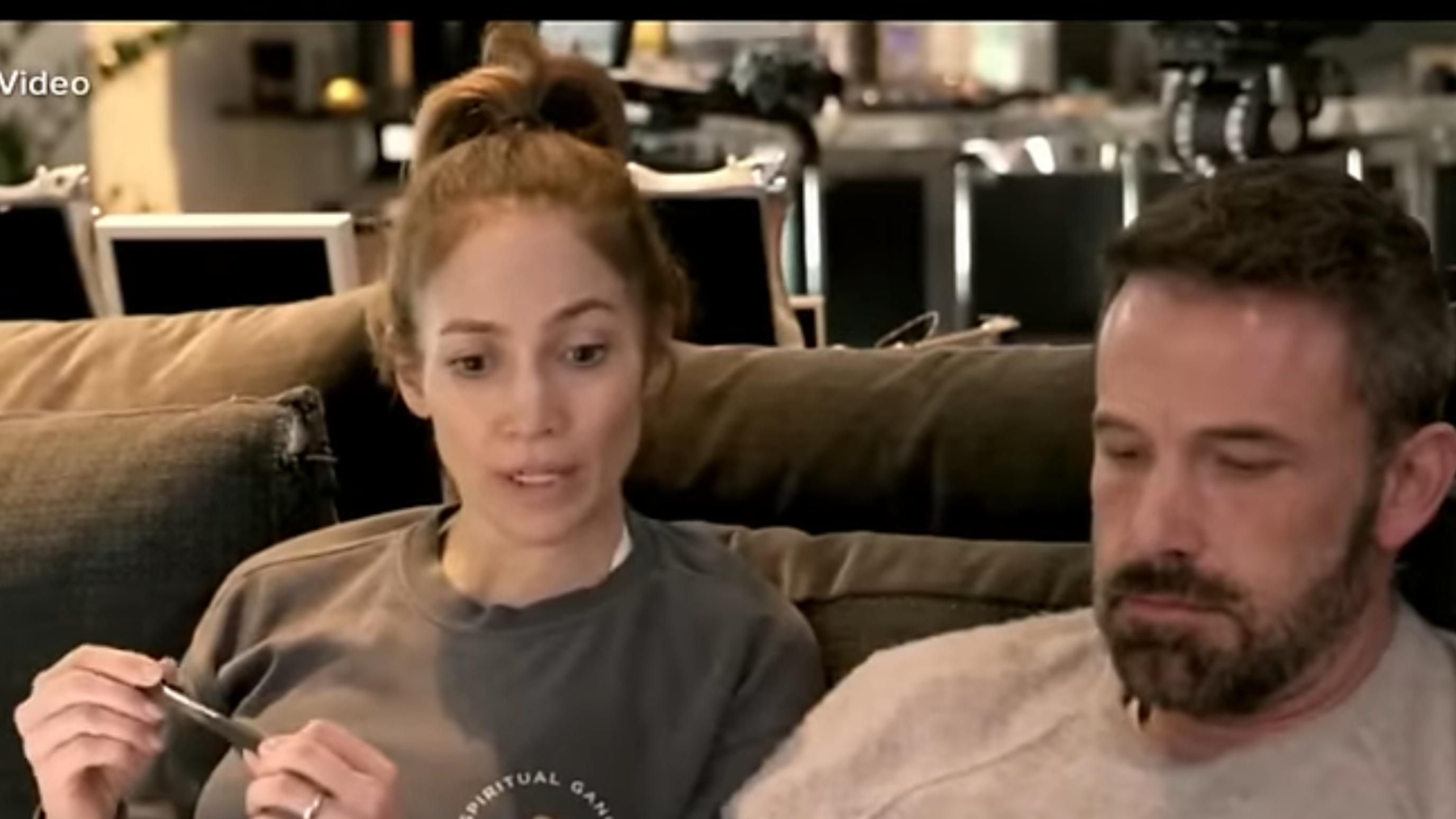 Jennifer Lopez and Ben Affleck | Image Source: ABC News via YouTube