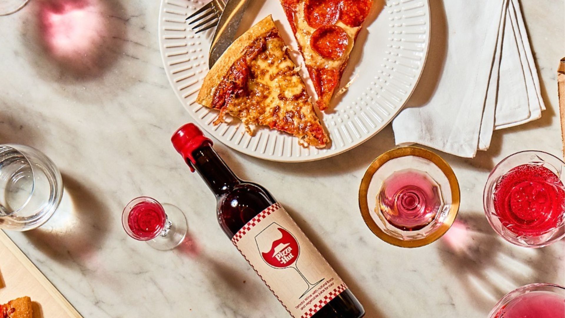 Pizza Hut wine - Image via Instagram/@pizzahut