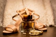 What criteria help you decide which perfume you want to buy? (Image via Pexels/ Rovenimages)