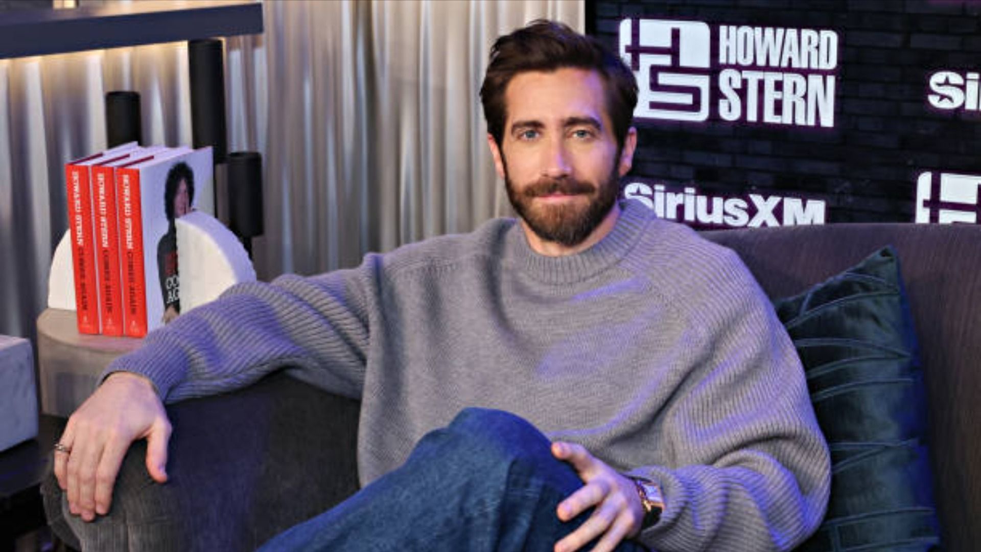 Jake Gyllenhaal Visits SiriusXM&#039;s &#039;The Howard Stern Show&#039; / Image Source: Getty