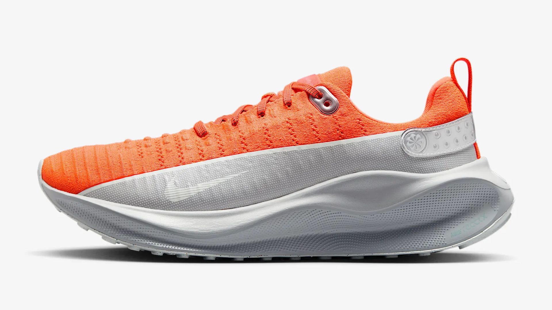 Nike InfinityRN 4 PRM in Hyper Crimson/Light Silver/Photon Dust/Metallic Silver (Image via Nike)