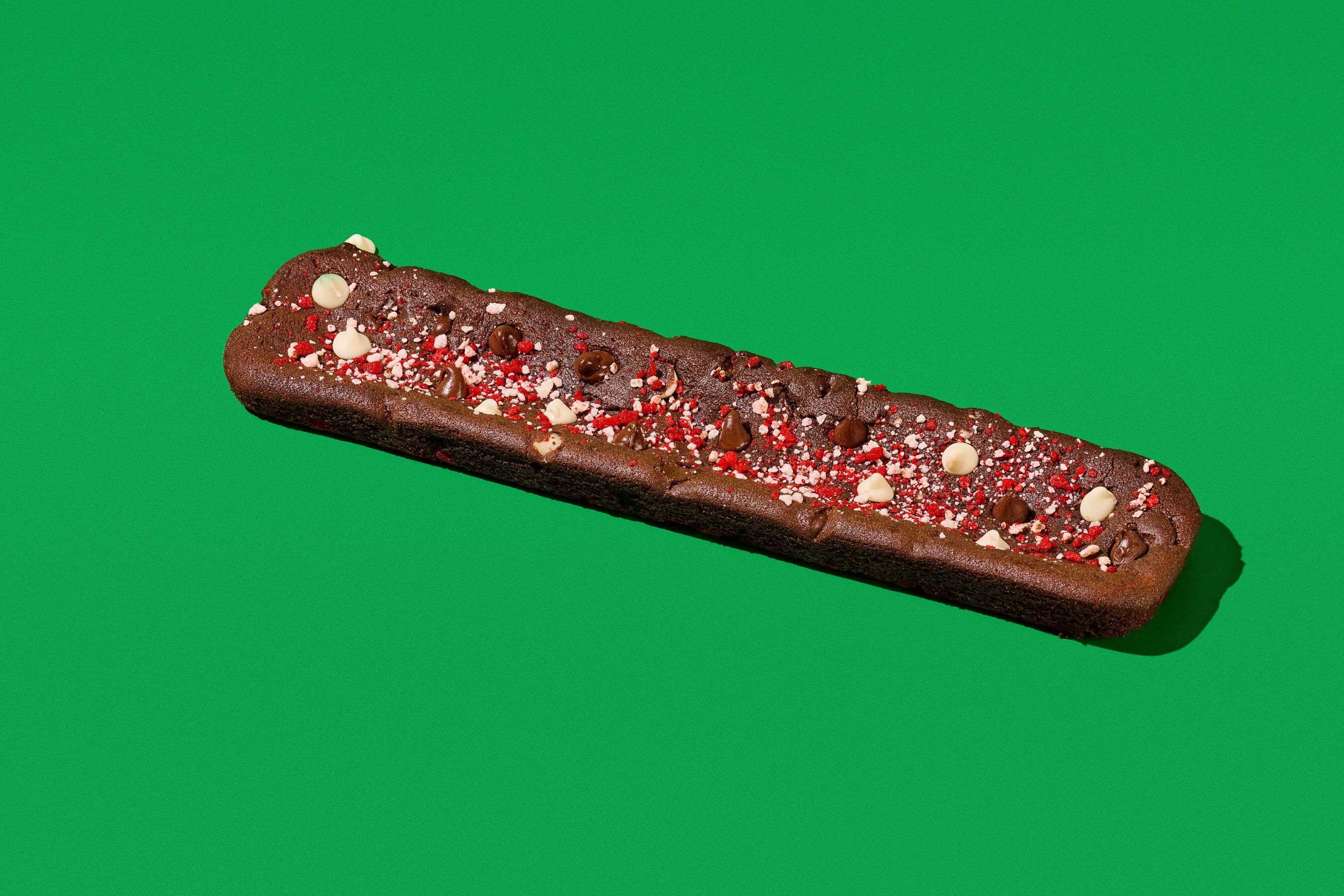 Holiday Footlong Cookie (Image via Subway)