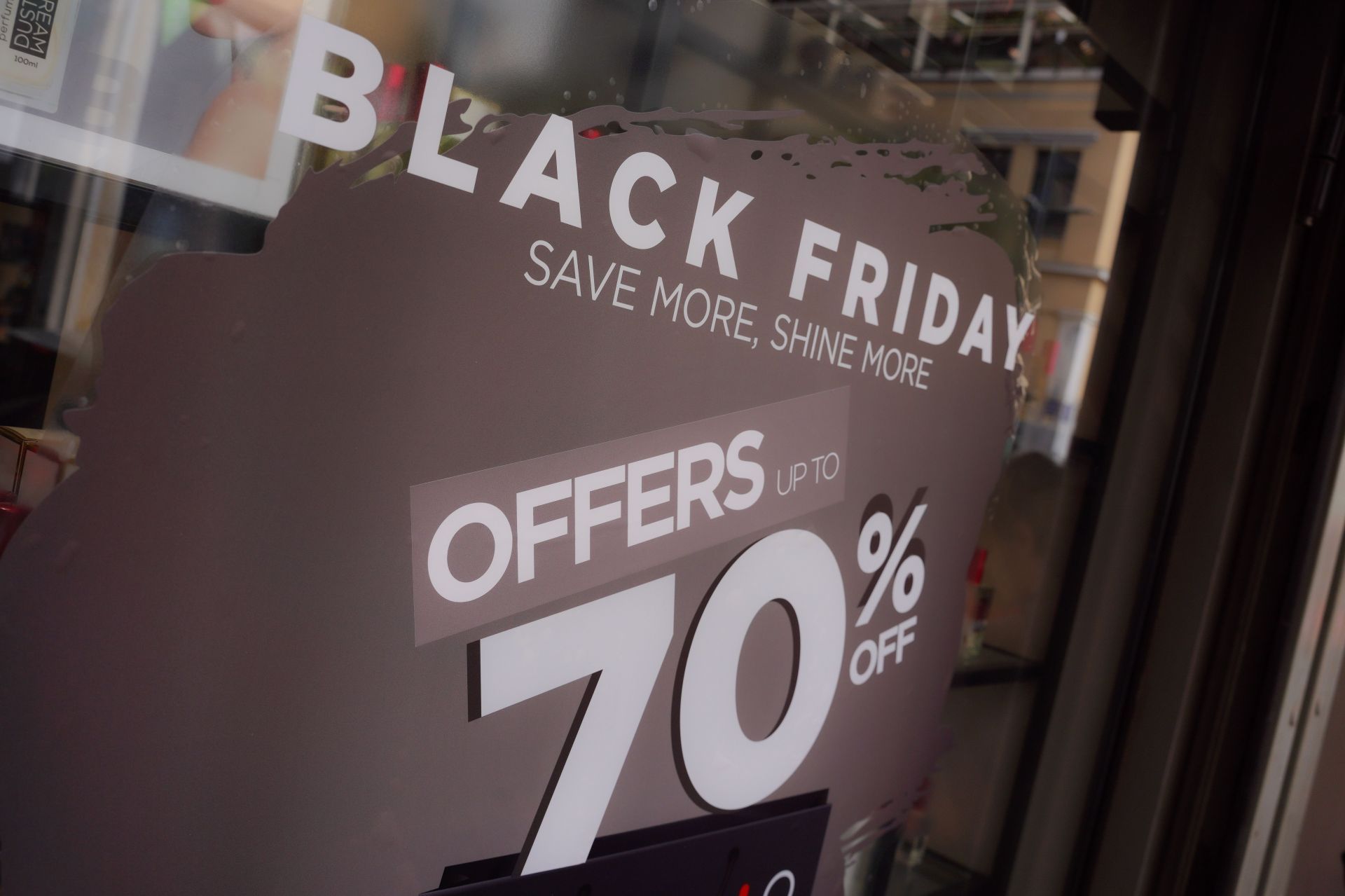 Stores Prepare For Black Friday Sales In Athens, Greece - Source: Getty