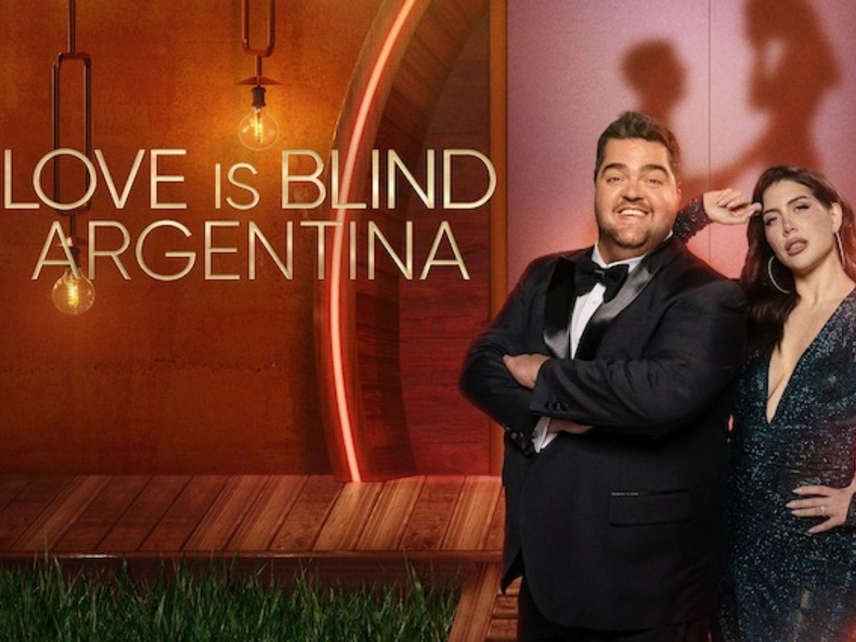 Love Is Blind: Argentina hosts/ Image via @Ntflix Tudum