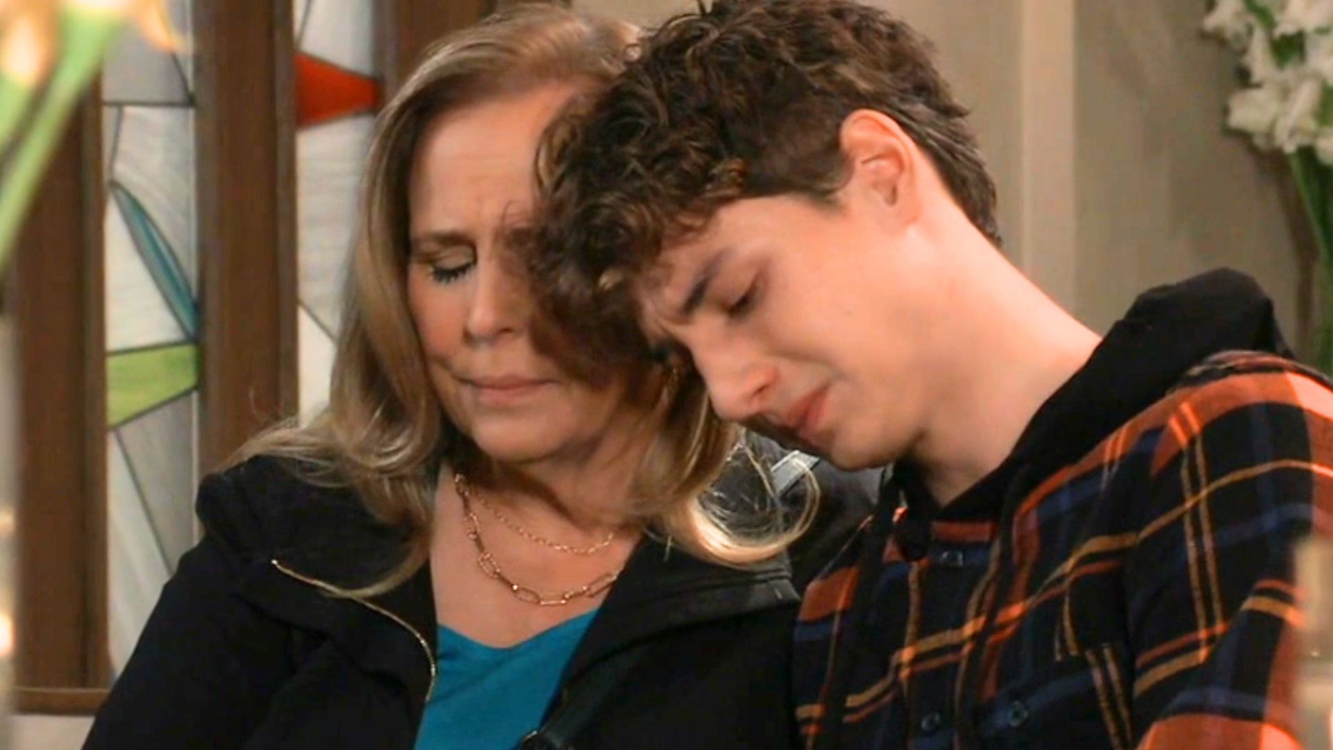 Laura has to comfort Rocco | Image Source: ABC