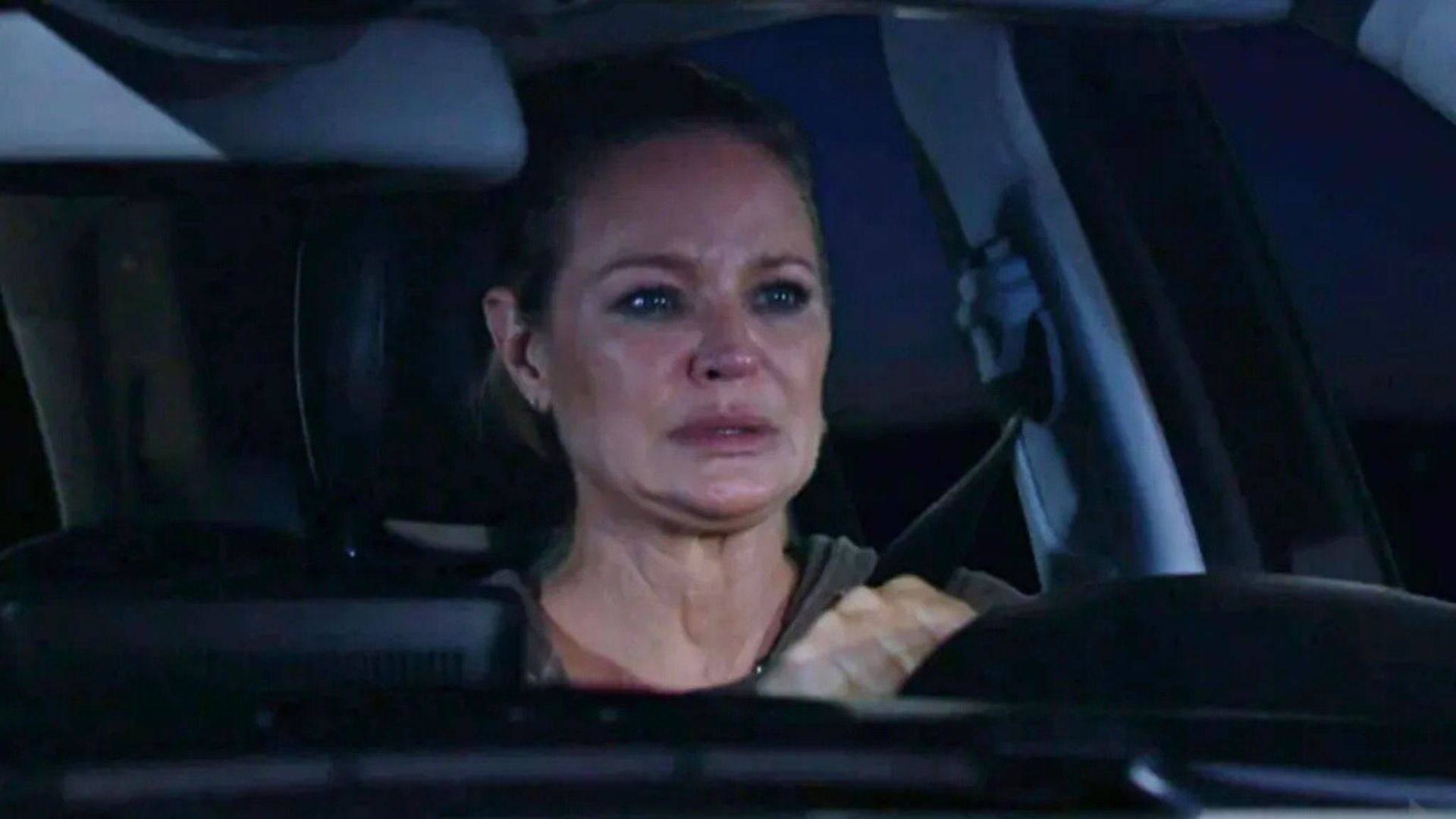 Sharon driving while upset about Phyllis | Image source: CBS 