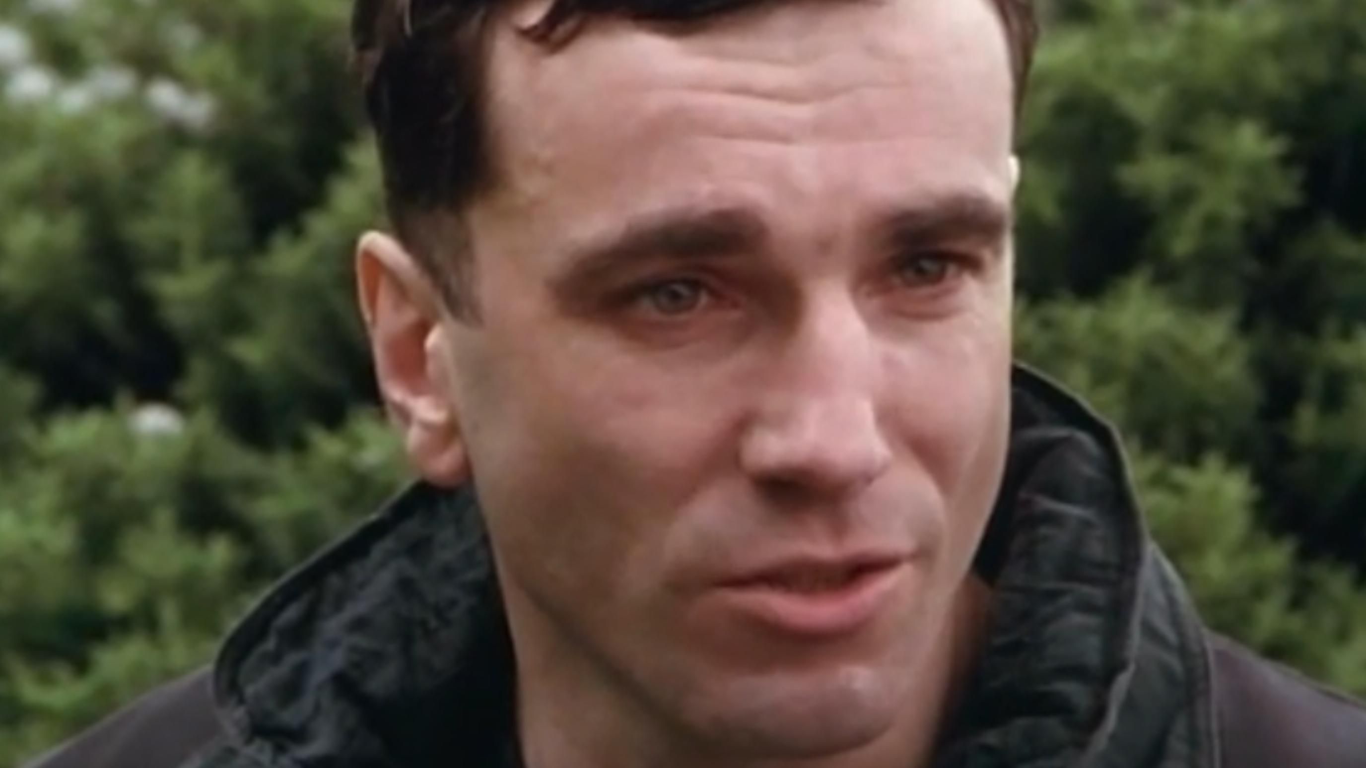 Daniel Day-Lewis in The Boxer | Image Source: Universal Pictures