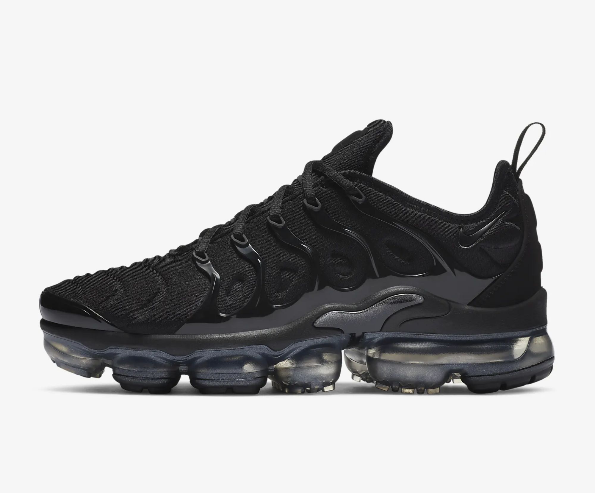 Nike Air VaporMax Plus at 13% off. (Image via Nike)