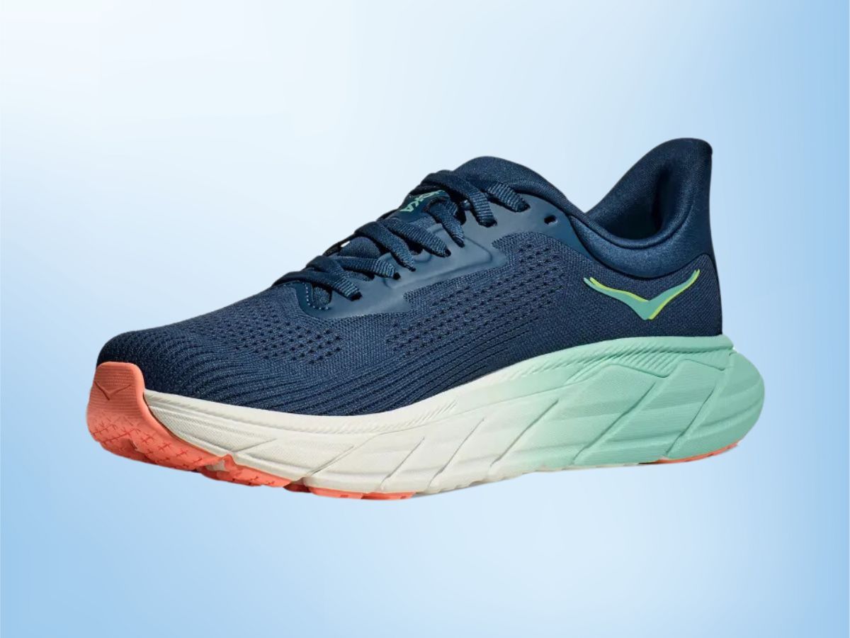 Hoka Arahi 7(Image via Hoka)