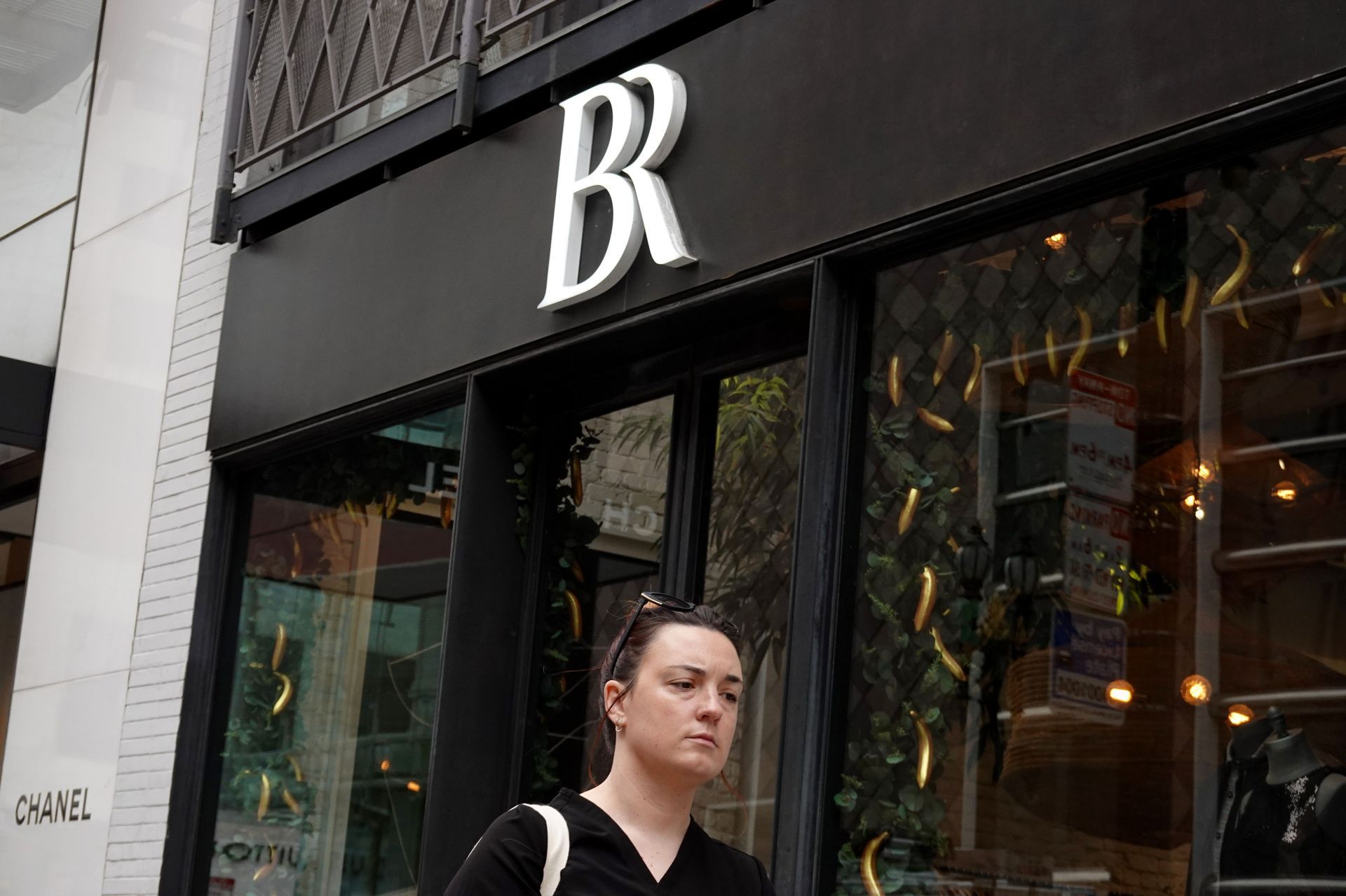 Fashion Retailer Banana Republic - Source: Getty