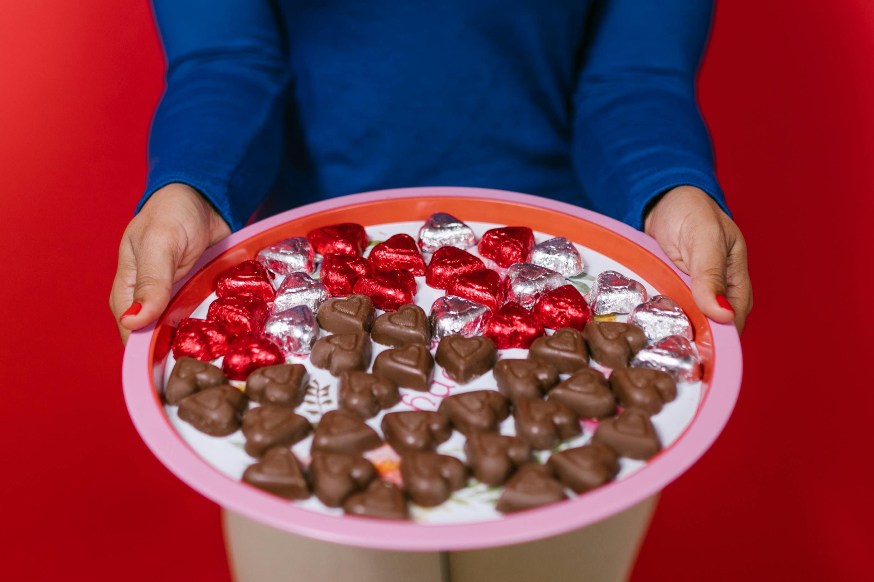 5 deals on Venchi chocolates for Black Friday deals that are irrestible. (Image via Pexels/ RDNE)