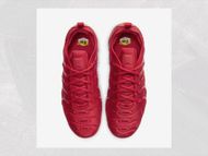 Nike Vapormax Plus “Triple Red” (Image via Nike)