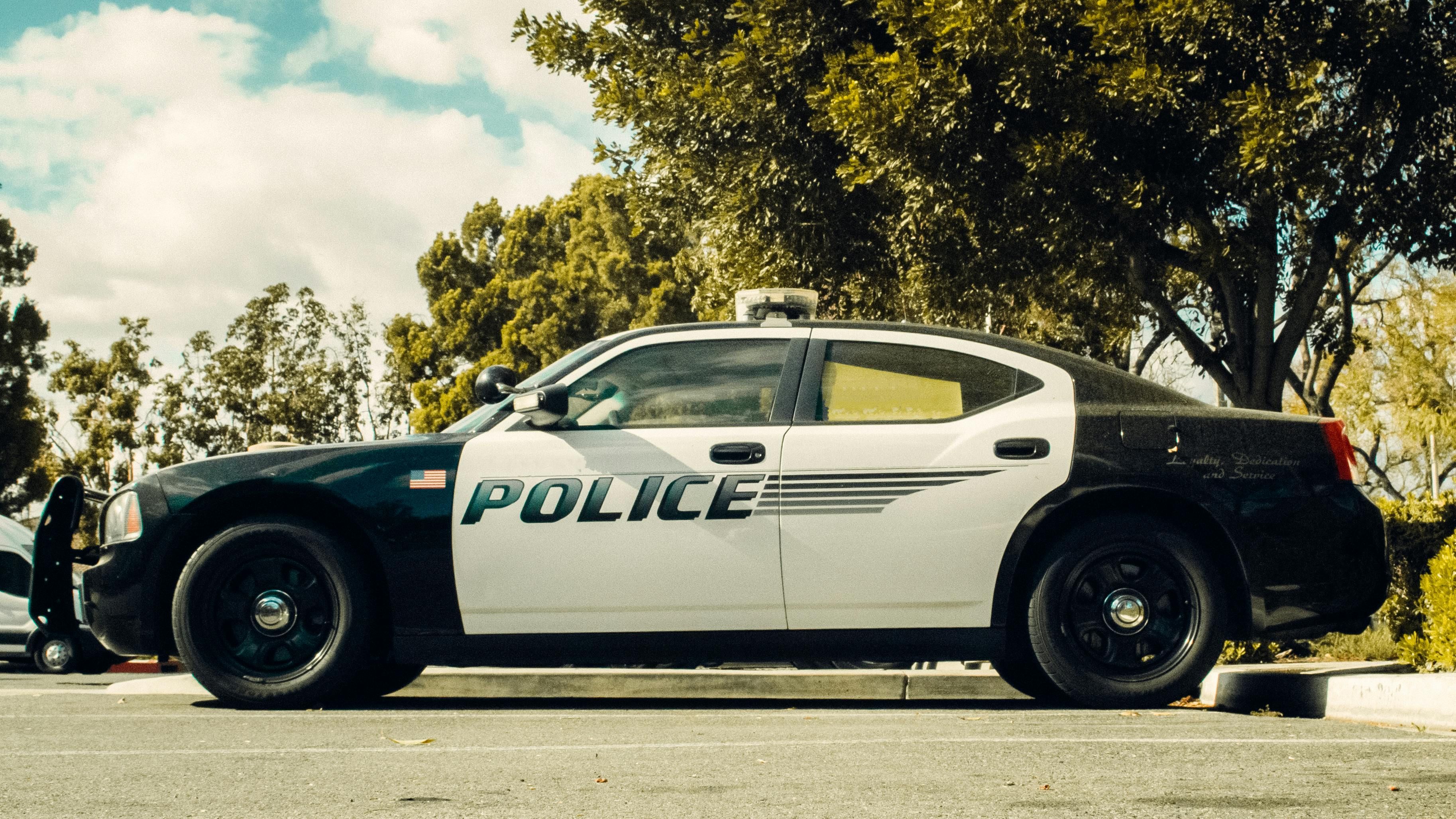 Police Car (Image via Kindel Media / Pexels)