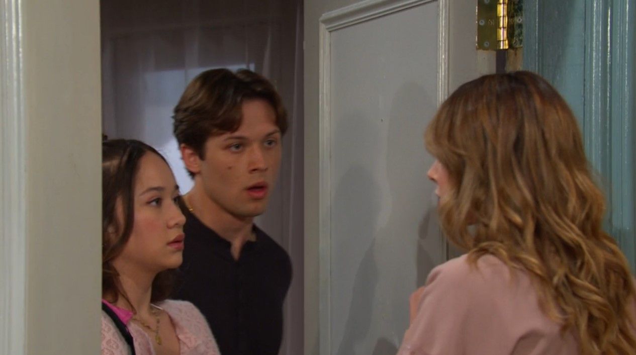 Holly (Ashley Puzemis) interrupted Tate (Leo Howard) and Sophia