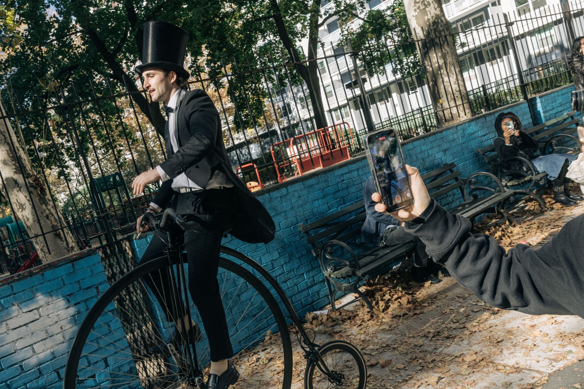 MANHATTAN, NY - Oactorber 27 : Anthony Po ride a penny farthing - Source: Getty