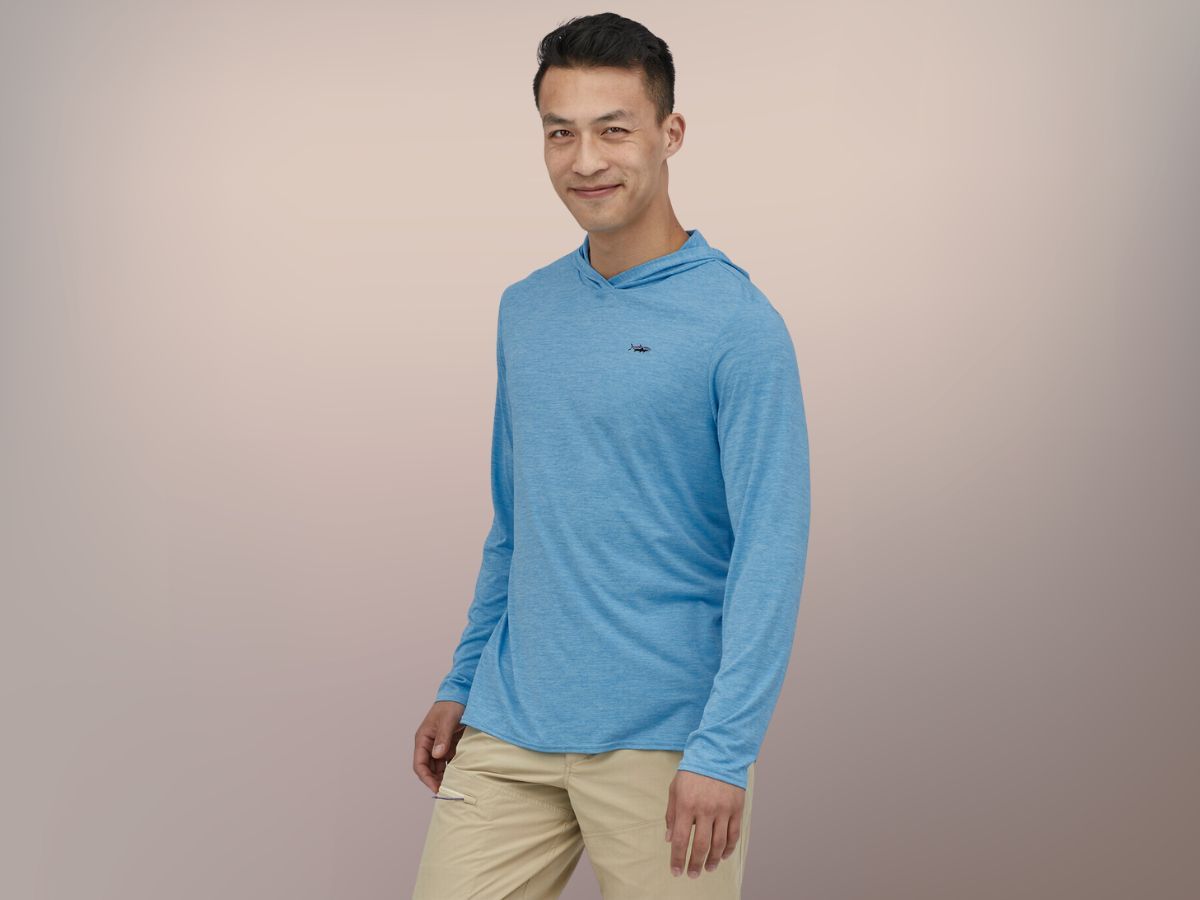 Patagonia Men&rsquo;s Capilene&reg; Cool Daily Graphic Hoody (Image via Patagonia)