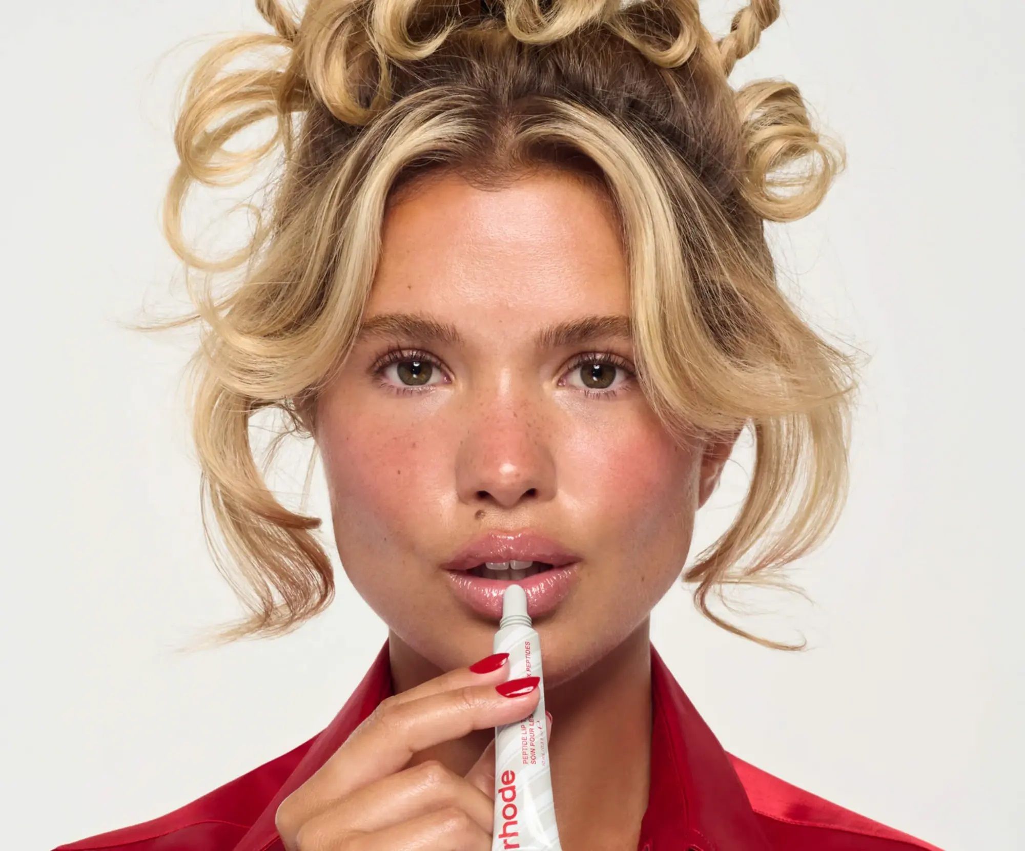 Matilda Djerf for Peppermint Glaze lip treatment (Image via Rhode)