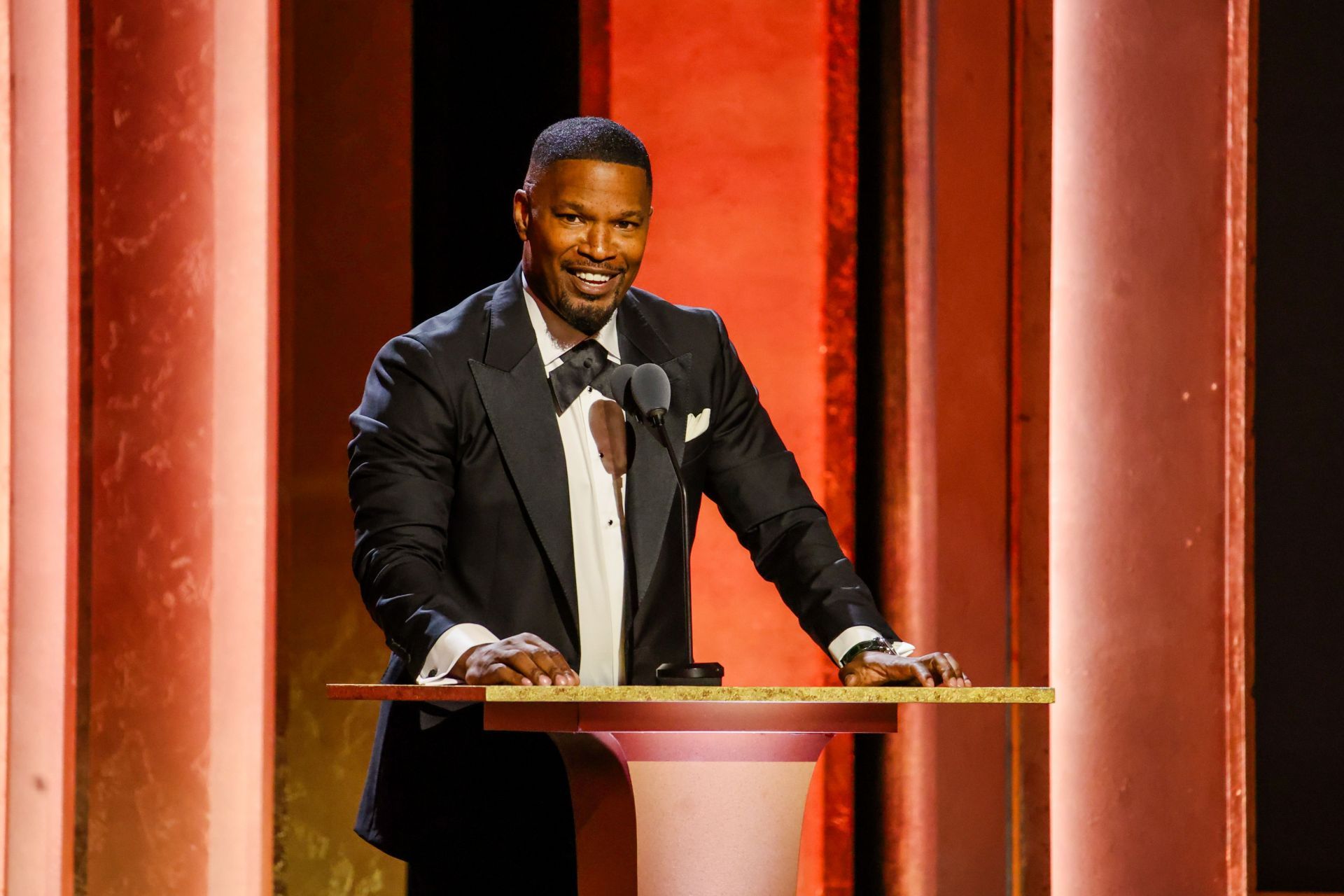 What happened to Jamie Foxx? Actor reportedly recovering with stitches