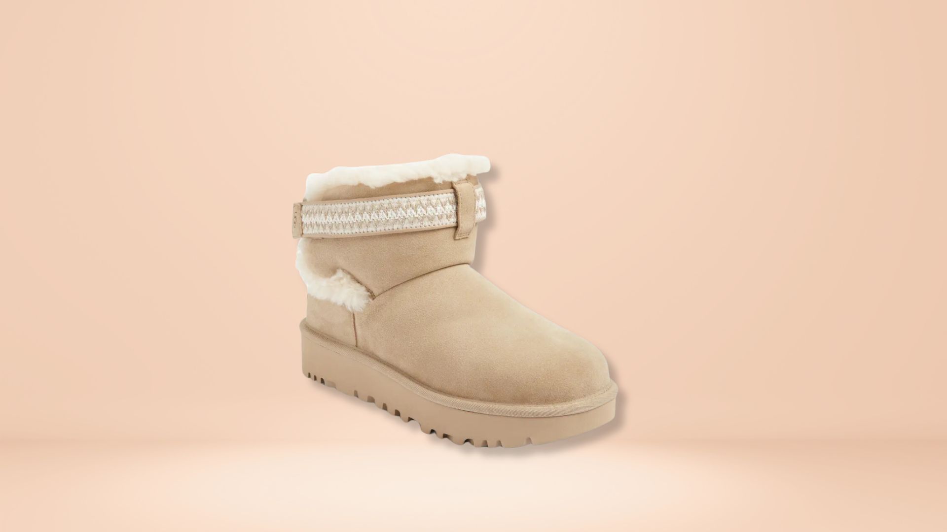 Classic Ultra Mini Alpsey Boot by UGG (Image via Nordstrom)