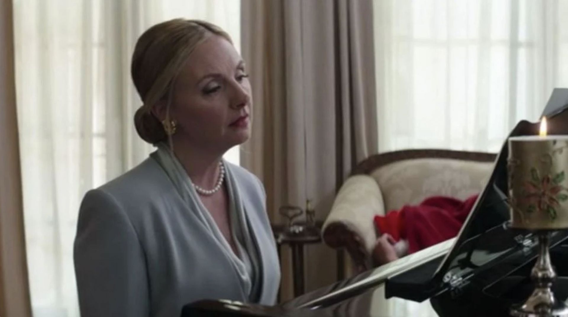 Is Hope Davis in Home Alone?