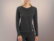 Carhartt Women’s Long Sleeve Pocket Shirt (Image via Amazon)