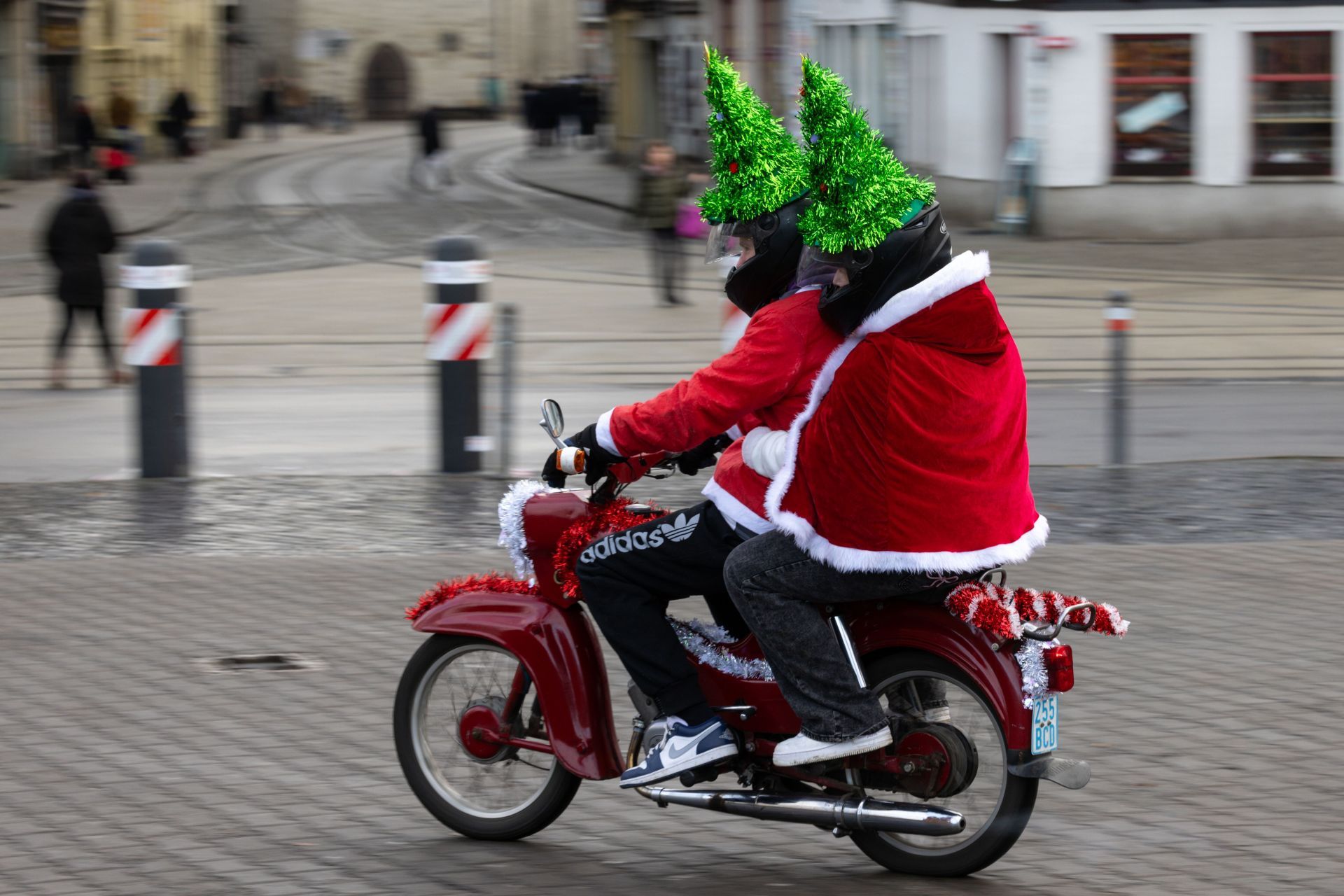 Santa Claus riding motorcycles from the former GDR - Source: Getty