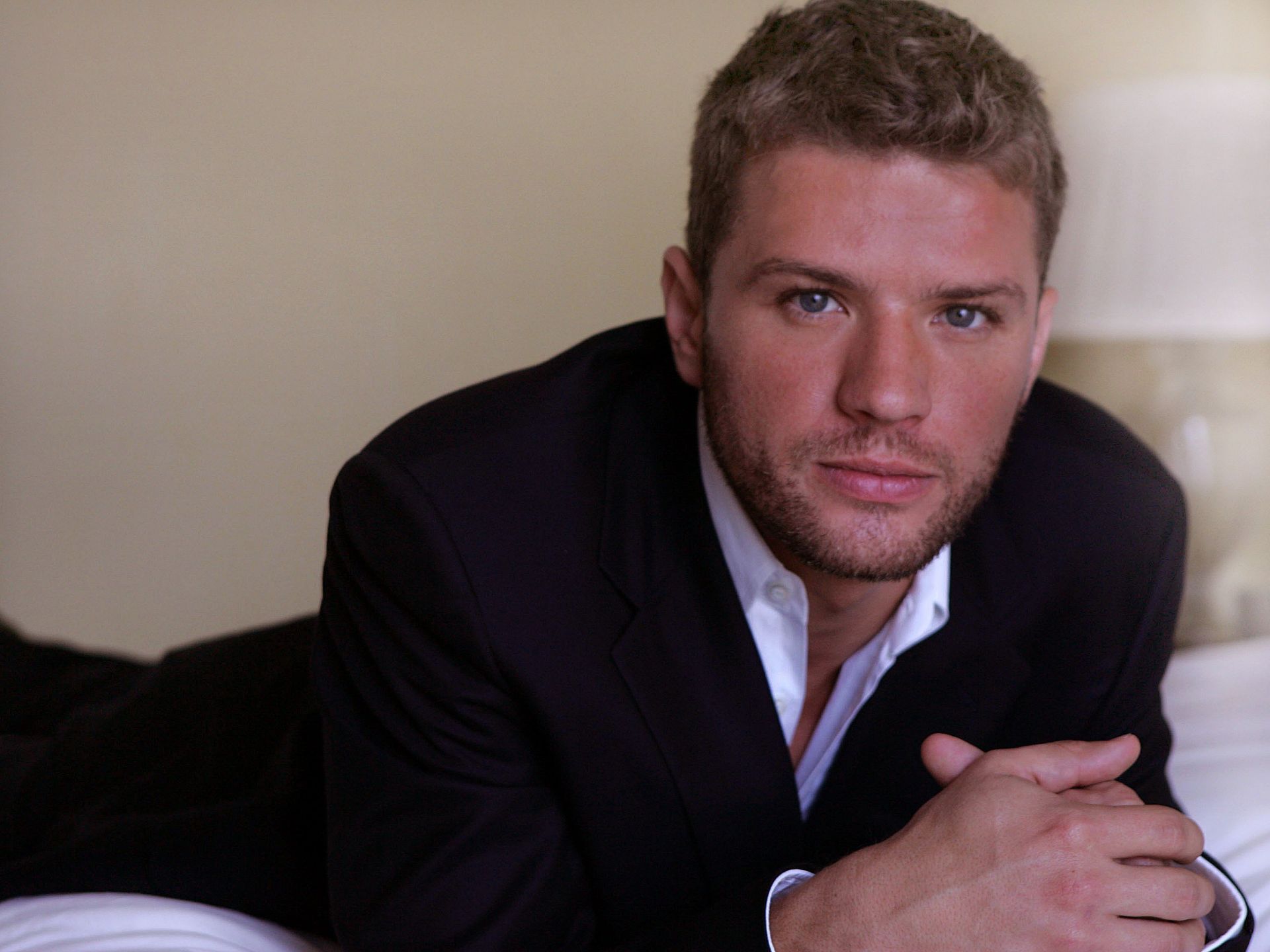 Ryan Phillippe at the Four Seasons hotel Sunday in Beverly Hills October 08, 2006. The young actor - Source: Getty