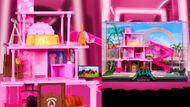 Mini BarbieLand Mojo Dojo Casa House (Image via Mattel)