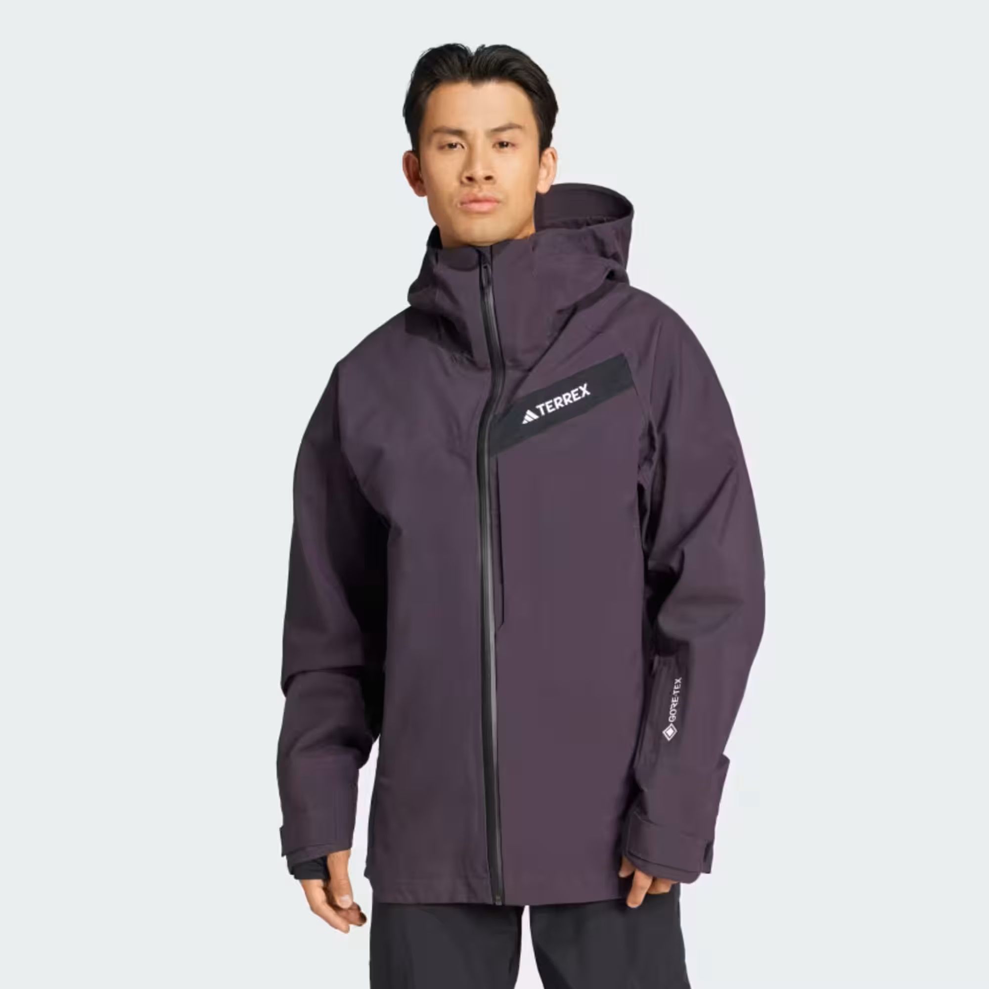 Men&#039;s TERREX jacket (Image via Adidas)