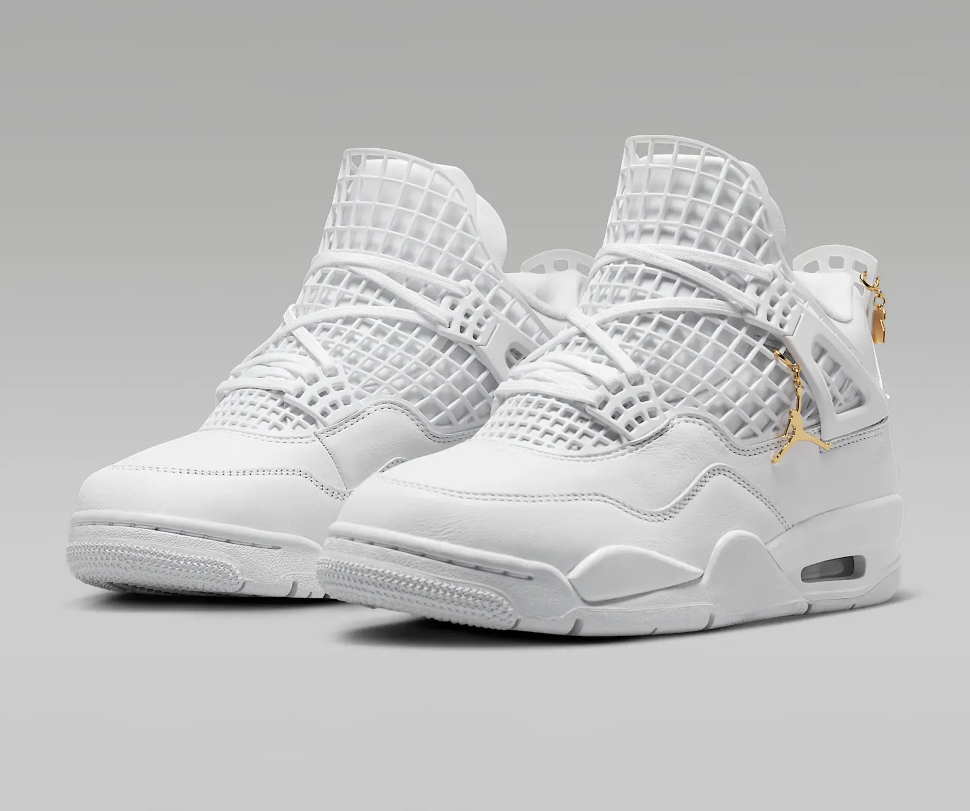 Air Jordan 4 Net (Image via Nike)