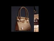 Hermès Kelly Rose Gold (Image via Pinterest)