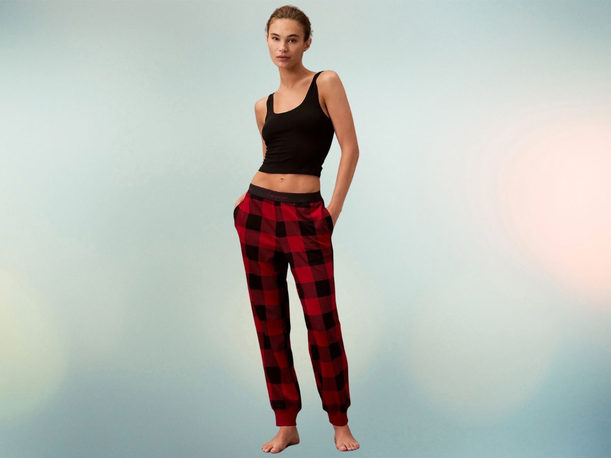 Modern Cotton Holiday Joggers (Image via Calvin Klein)