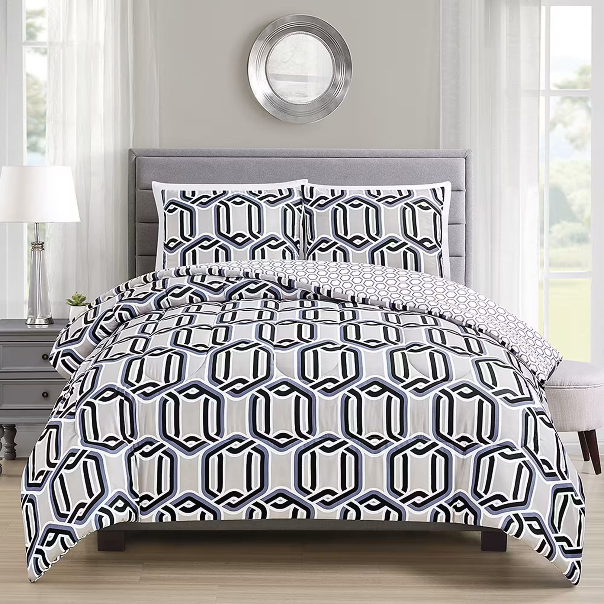 50% off on bedding set (Image via JCPenney)