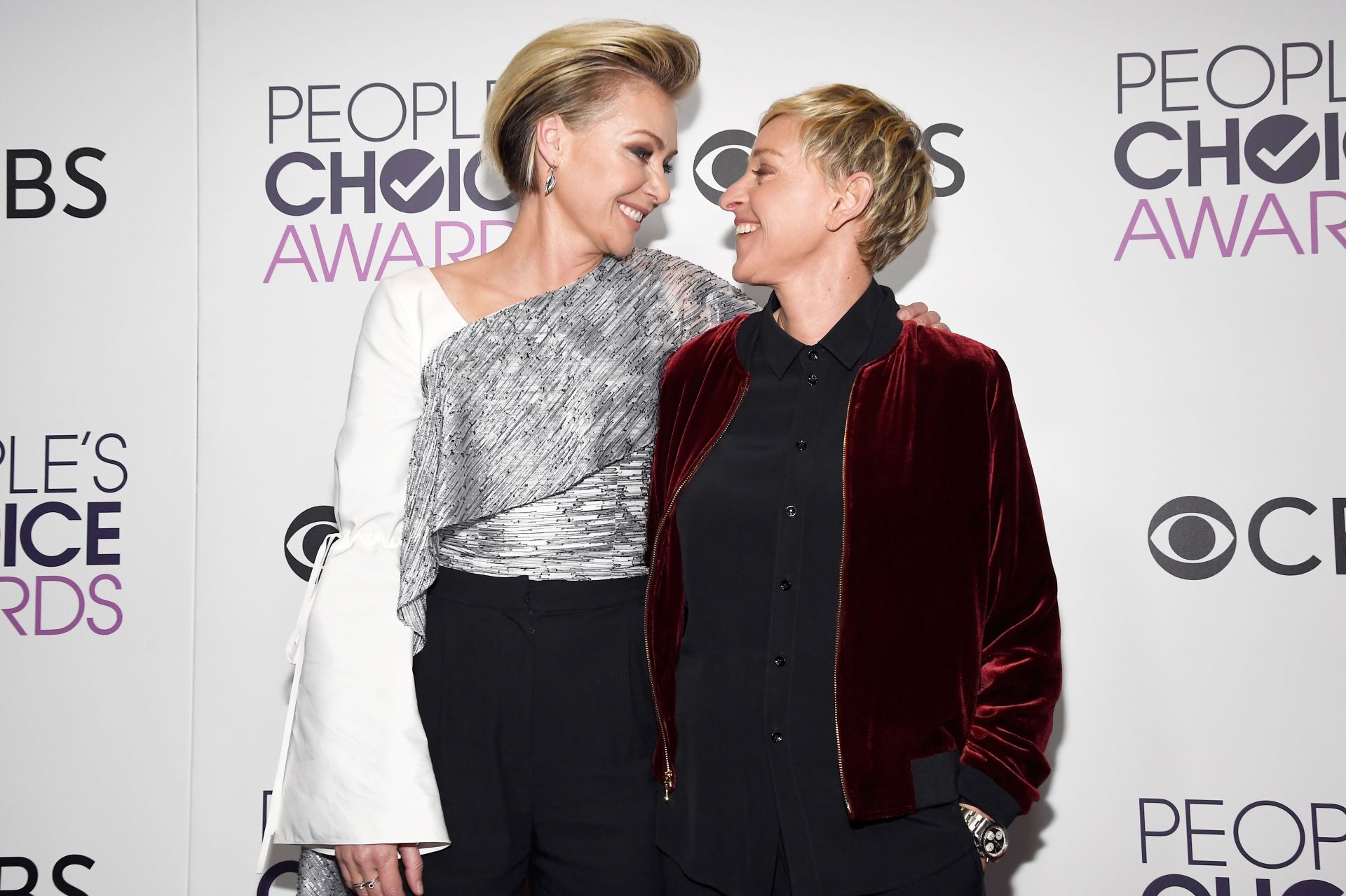 Portia de Rossi and Ellen DeGeneres (Photo by Kevork Djansezian/Getty Images)