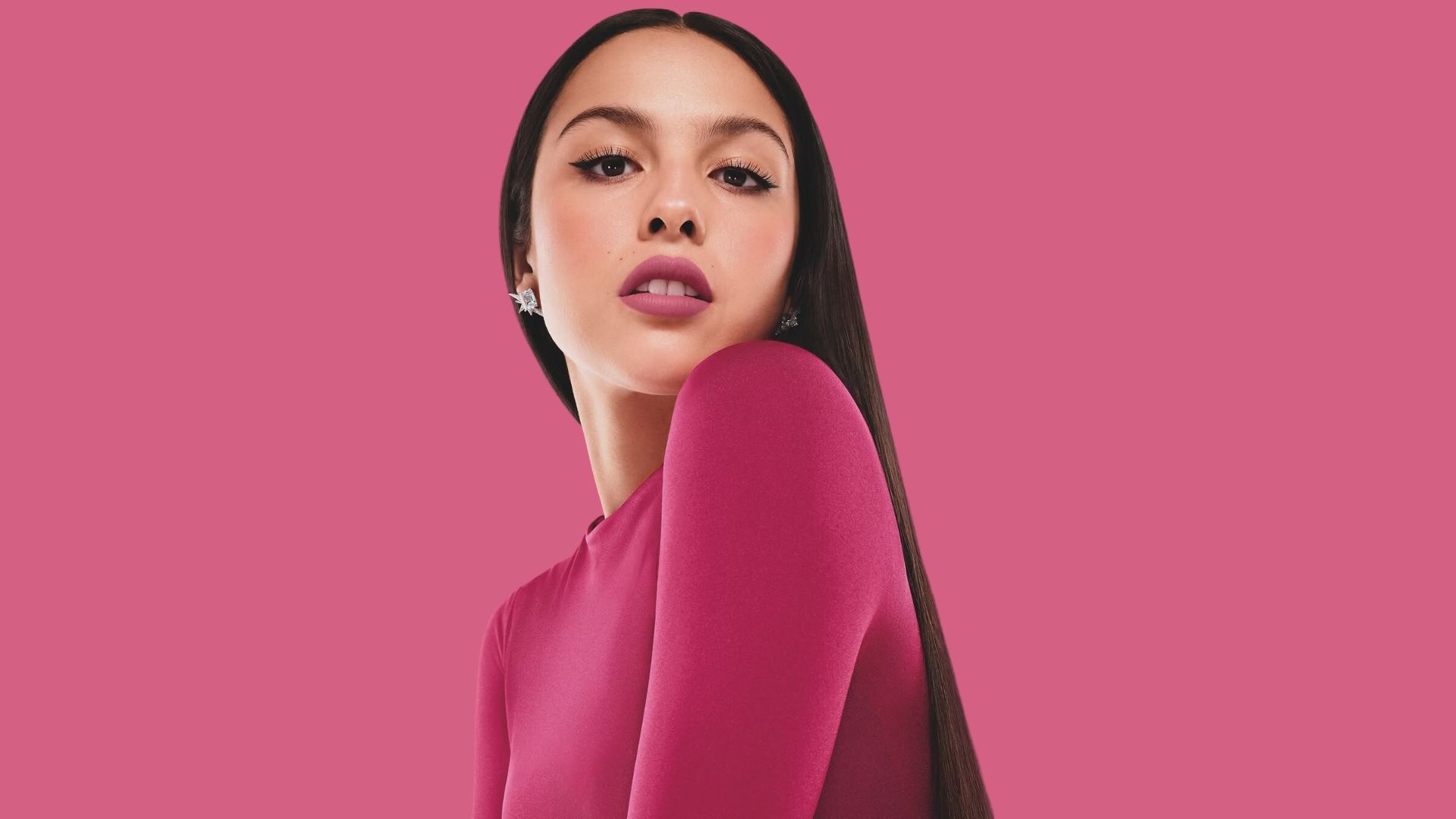 Olivia Rodrigo is the face of Lanc&ocirc;me&rsquo;s latest L&rsquo;Absolu Rouge Drama Matte campaign (Image via Instagram/@lancomeofficial)