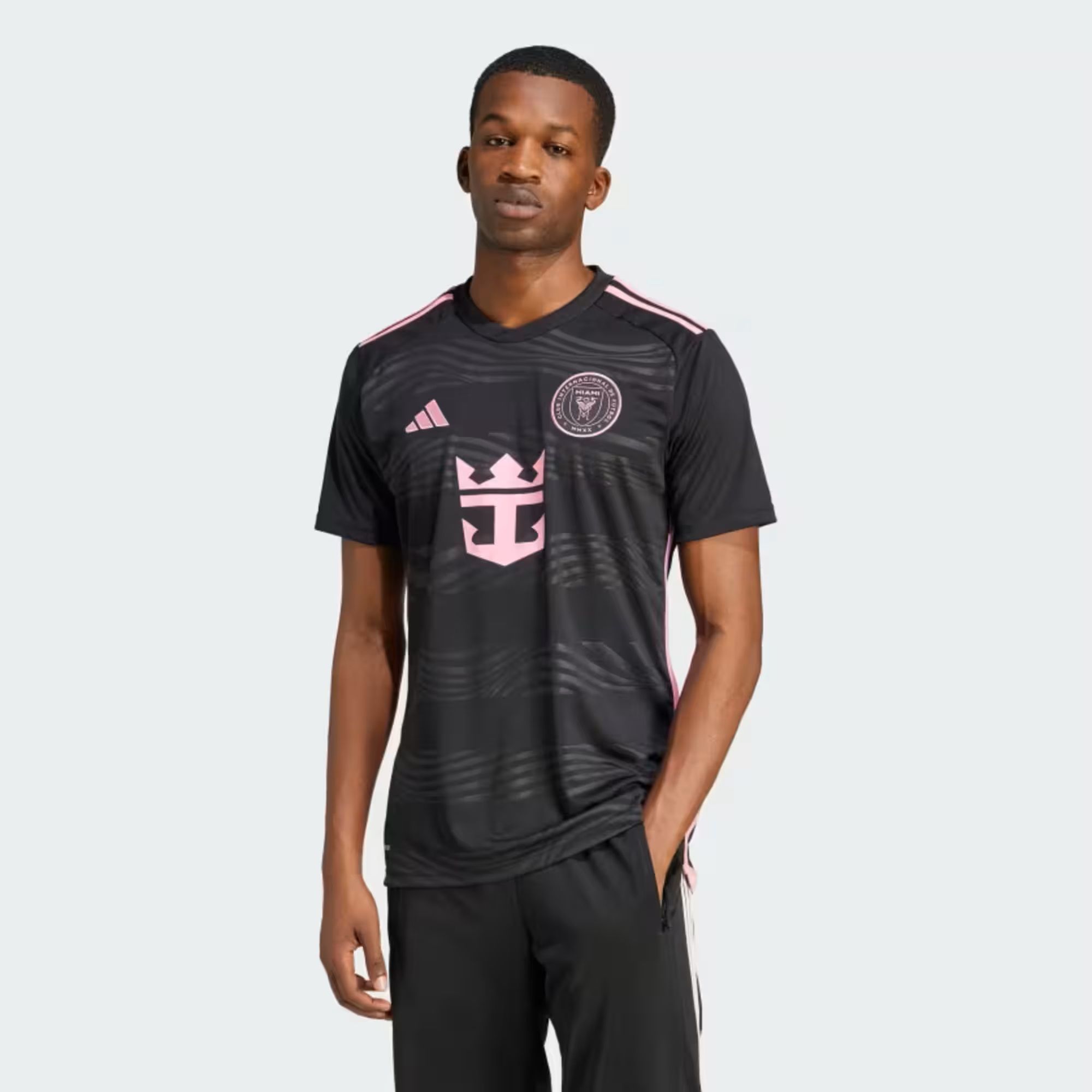 Men&#039;s soccer jersey (Image via Adidas)