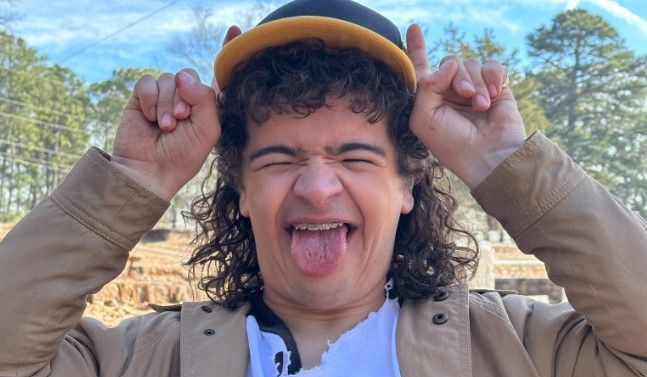 What disease does Dustin in Stranger Things have?