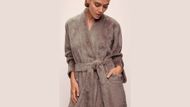 Eberjey Renew Plush Long Robe in Toffee (Image via Eberjey)