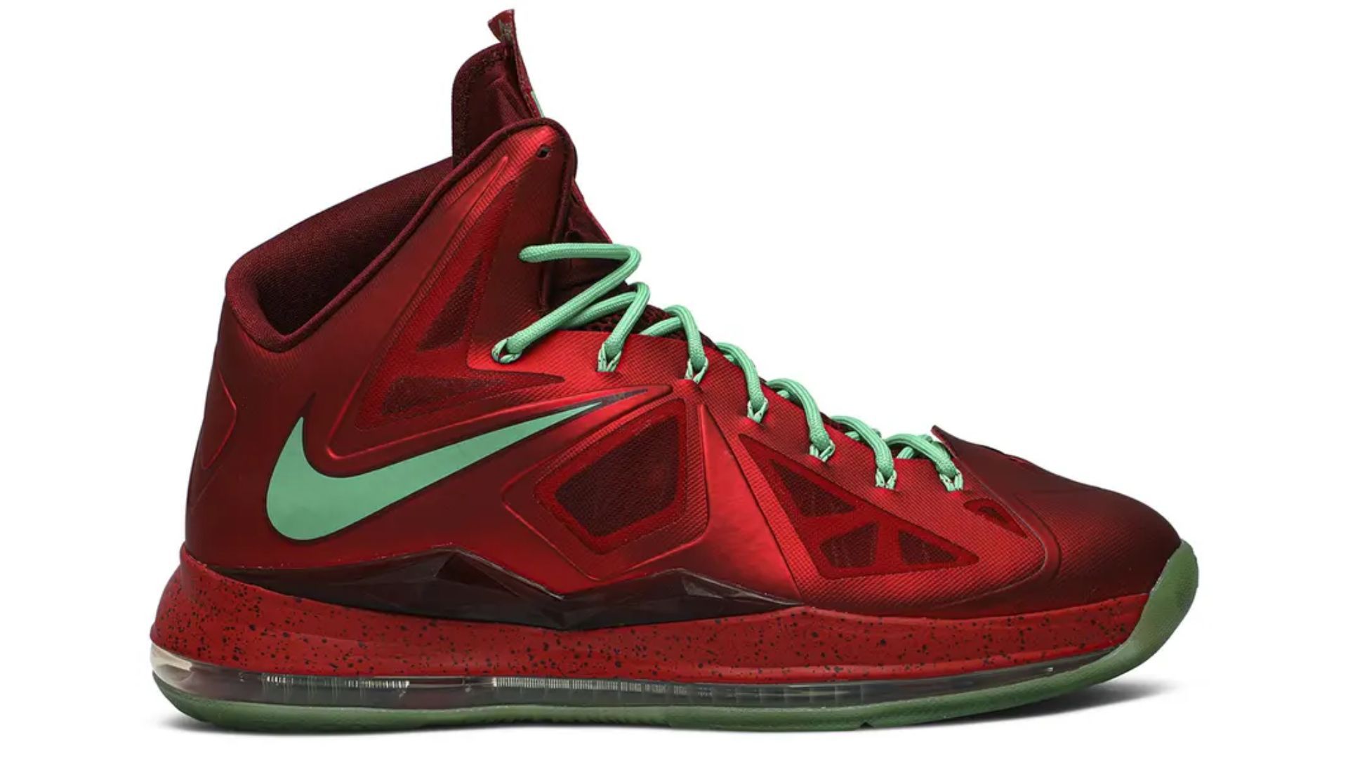 Nike LeBron 10 &quot;Christmas&quot; (Image via Goat)