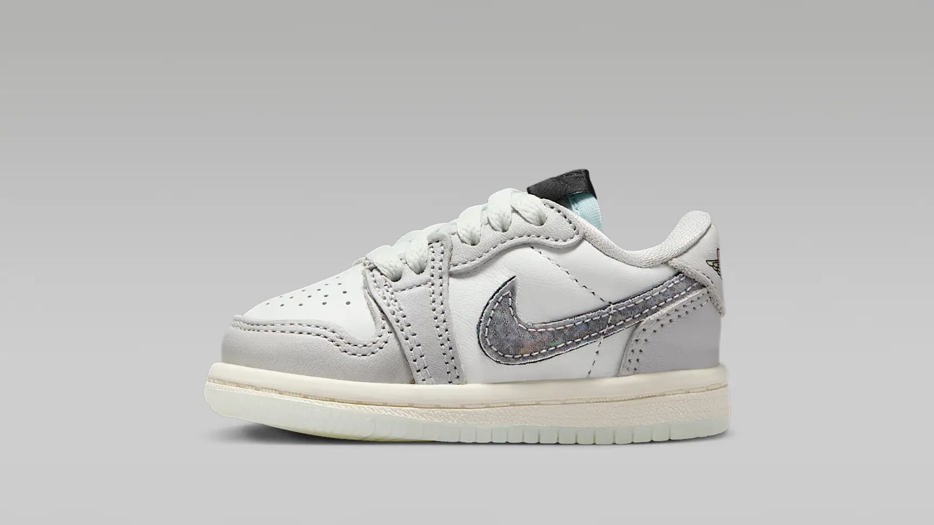 Nike Air Jordan 1 Low &quot;LNY&quot; Toddler sneakers (Image via Nike)