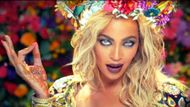 Beyoncé in Hymn for the weekend | Source: Official music video (YouTube)
