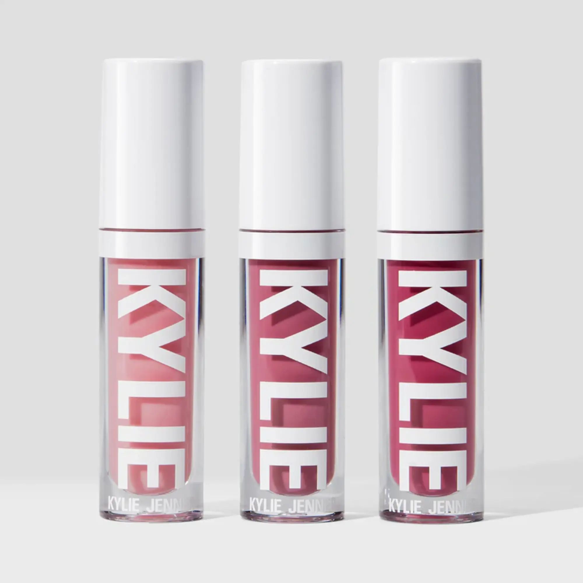 Save $23 on lip gloss set (Image via Kylie Cosmetics)