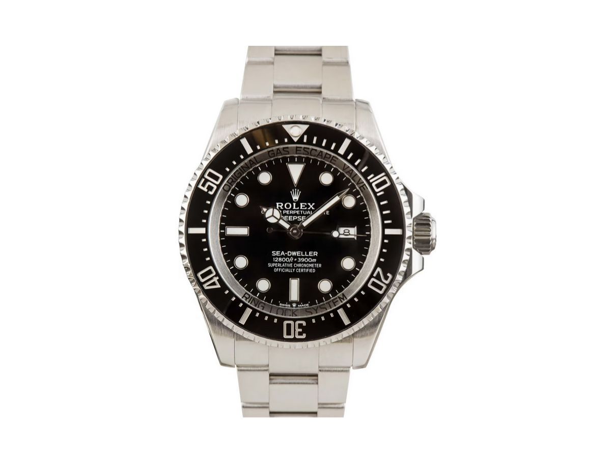 Pre-Owned Rolex Sea-Dweller 126660 Black Dial (image via Bob&#039;s Watch)