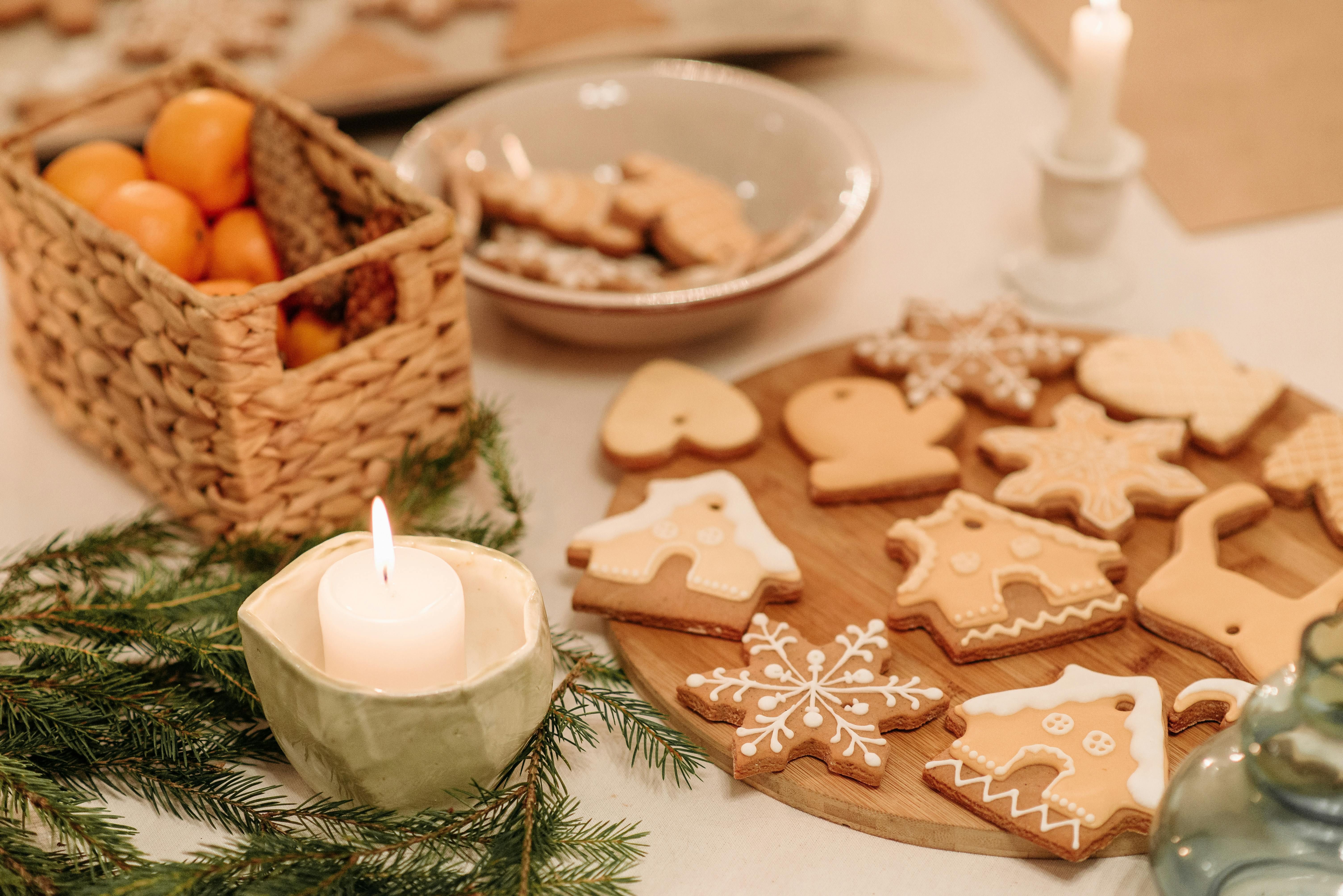 Ready for a sweet festive season? Here are some Christmas cookies recipes that you can try. (Image via Pexels/ Pavel Danilyuk)