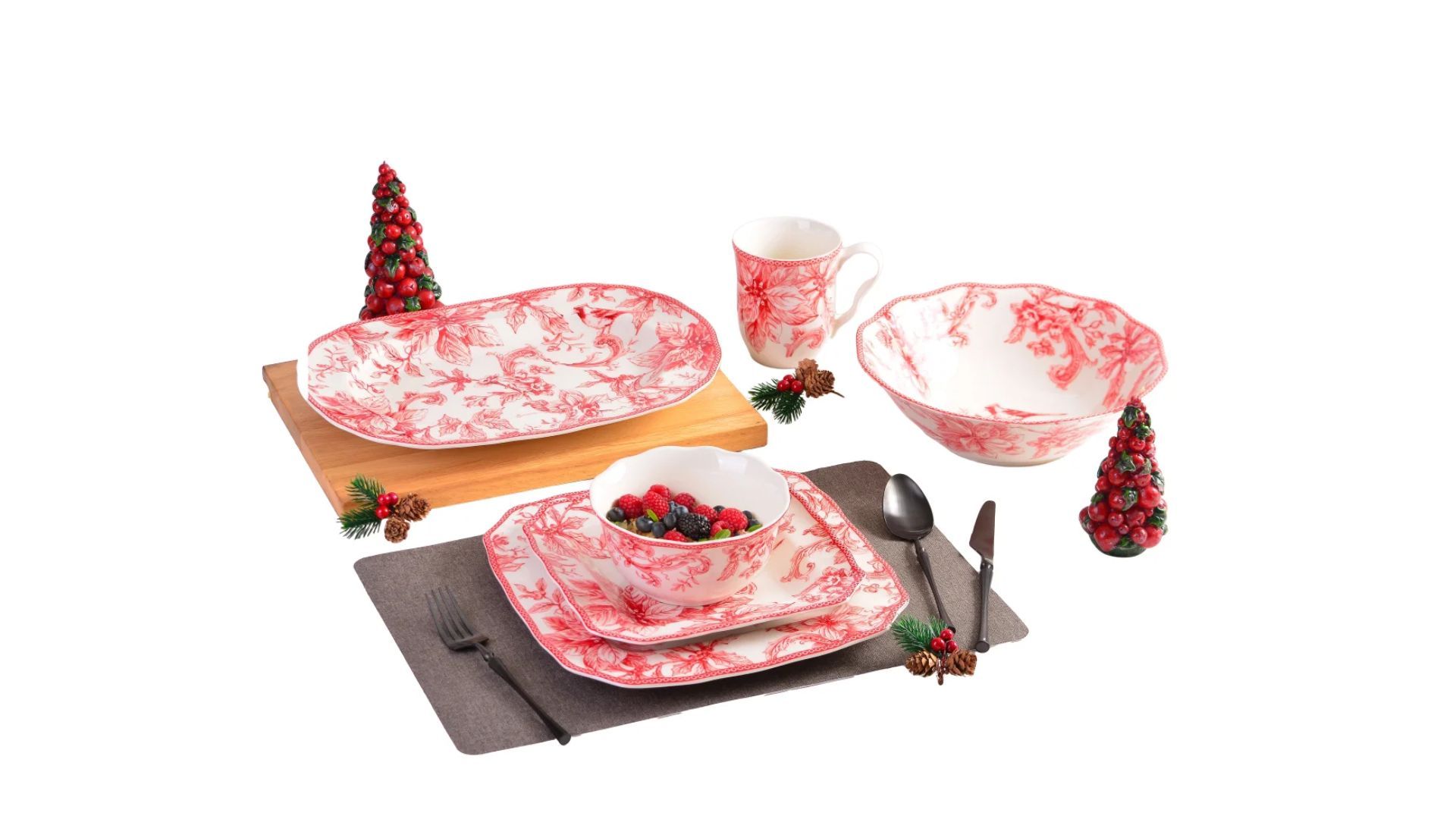 Christmas Lane 34-Piece Dinnerware Set (Image via Costco)