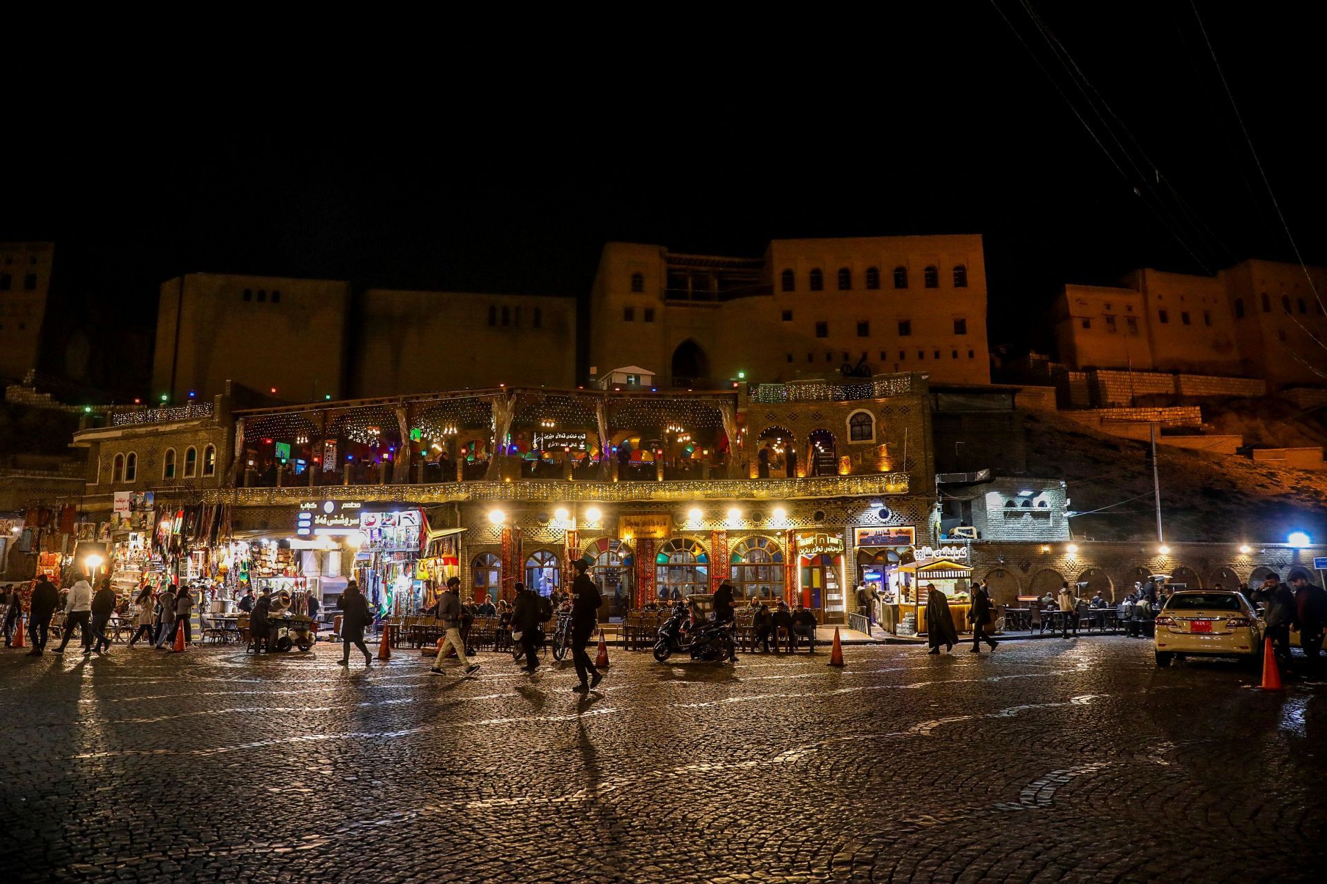 Erbil gears up for New Year with street decorations and lights - Source: Getty