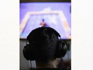 Virtual Holiday Game Night (Image via Unsplash)