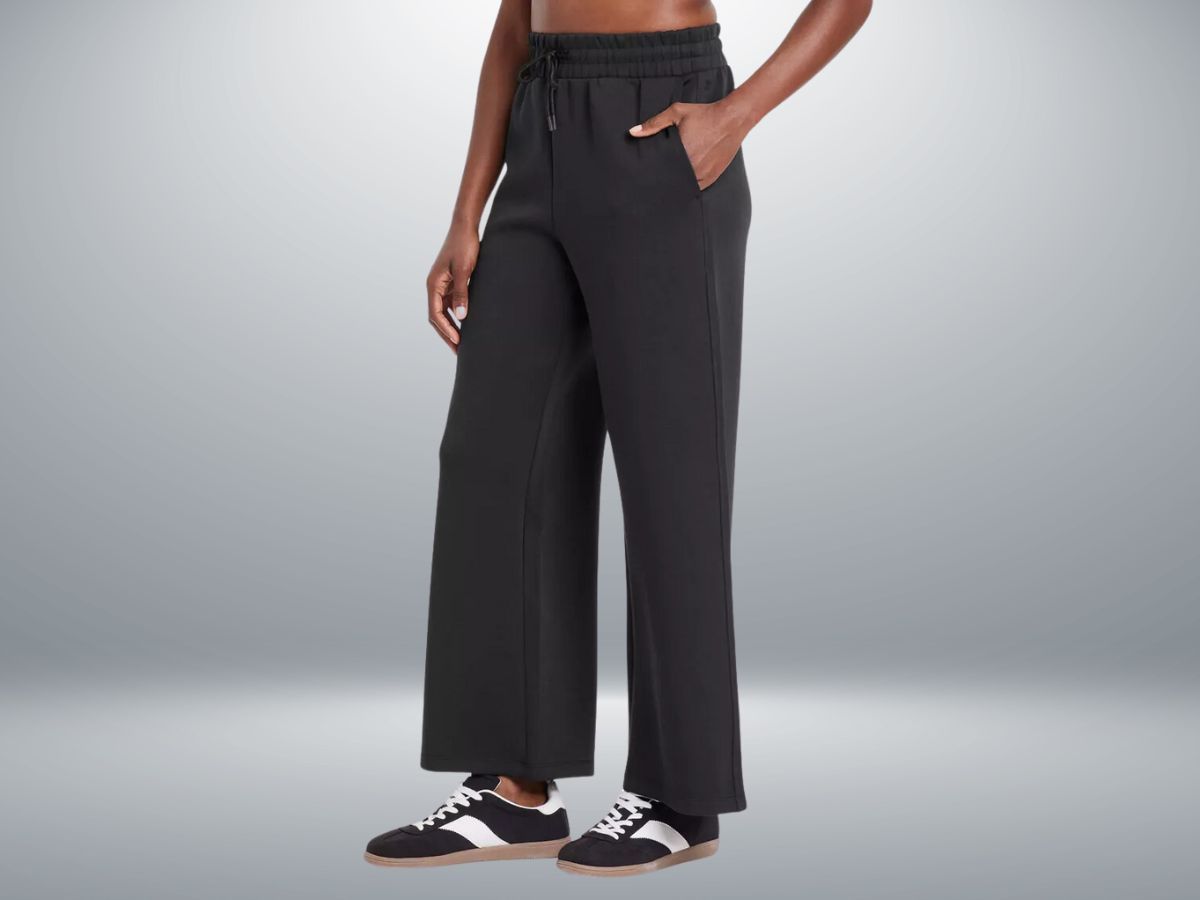 Airy Sleek High-Rise Wide Leg Sweatpants (Image via Target)